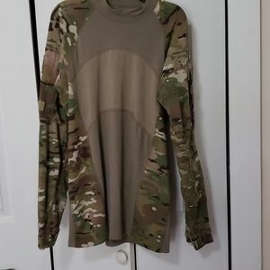 Damaged in flood Camo long sleeve shirt‎